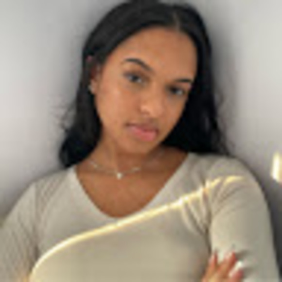 madelynespin743